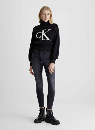 Calvin Klein Jeans Dik Yaka Normal Baskılı Siyah Kazak Kadın J20J221960BEH