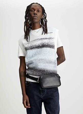 Calvin Klein Siyah Erkek Postacı Çantası MONOGRAM SOFT CAMERA BAG22 AOP