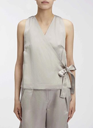 Calvin Klein V Yaka Düz Açık Gri Kadın Bluz VISCOSE LINEN HALTERNECK TOP