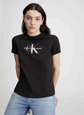 Calvin Klein Jeans Bisiklet Yaka Baskılı Siyah Kadın T-Shirt J20J223264BEH