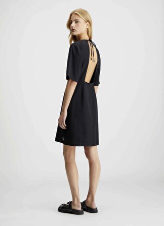Calvin Klein Jeans Yuvarlak Yaka Düz Siyah Kısa Kadın Elbise J20J223425BEH