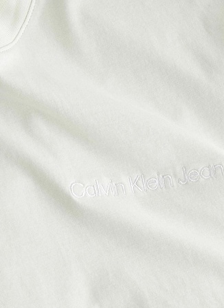 Calvin Klein Jeans Bisiklet Yaka Baskılı Beyaz Kadın T-Shirt J20J223701CGA