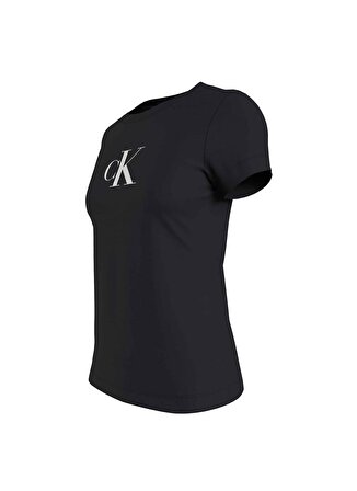 Calvin Klein Jeans Bisiklet Yaka Baskılı Siyah Kadın T-Shirt J20J2223430GO