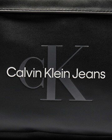 Calvin Klein Yazı Detaylı Sırt Çantası