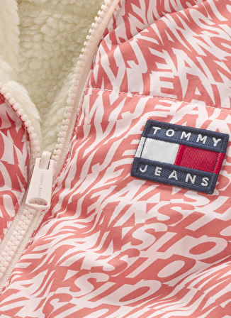 Tommy Jeans Pembe Kadın Mont DW0DW159560