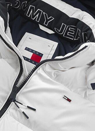 Tommy Jeans Normal Beyaz Erkek Ceket DM0DM18487YBR