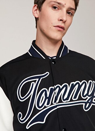 Tommy Jeans Normal Siyah Erkek Ceket DM0DM17880BDS