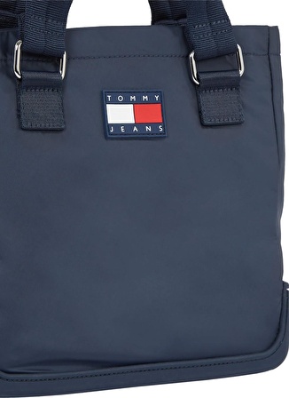 Tommy Hilfiger Lacivert Kadın 23x22x8 cm Omuz Çantası AW0AW15951C1G