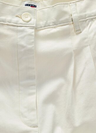 Tommy Jeans Normal Bel Normal Beyaz Kadın Şort TJW CLAIRE HR PLEATED SHORTS