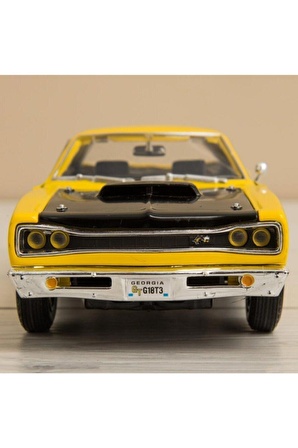 Motormax Metal Model Araba 1969 Dodge Coronet Super Bee 1:24 Diecast Model Araba - Sarı