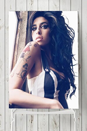 Amy Winehouse Posteri 2   