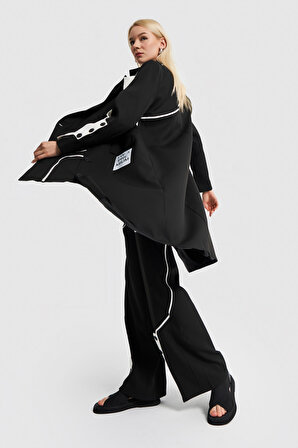 Kadın Siyah Beyaz Parçalı Uzun Tasarım Blazer Ceket
