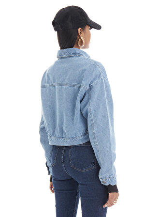 Kadın Taş Kot Rengi Önü Düğmeli Uzun Kol Crop Jean Kot Ceket