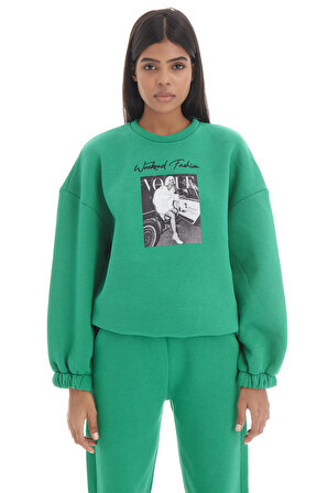 Kadın Yeşil Renk Üç İplik İçi Şardonlu Önü Baskılı Sweatshirt