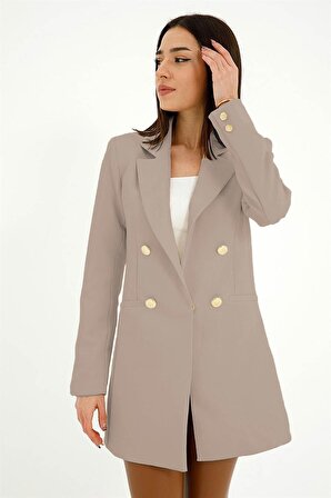 Omuzları Vatkalı Önü Çıtçıtlı Atlas Kumaş Kadın Blazer Ceket - Vizon