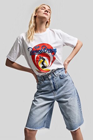 Kadın Beyaz Renk Ön ve Arka Baskılı Oversize Retro T-shirt