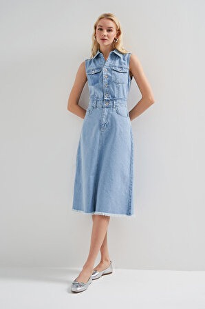 Kadın Mavi Renk Midi Boy %100 Koton Önü Düğmeli Denim Elbise