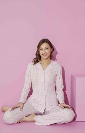 Kadın Önden Düğmeli Yıldızlı Uzun Kollu Pijama Takımı 6100-P