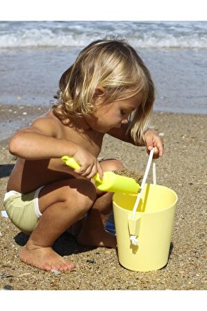 SunnyLife Plaj Malzemesi- Çocuklar Için Silikon Kova Kürek Seti