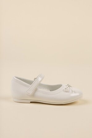 Bıyık Fiyonk Beyaz Kız Çocuk Ayakkabı