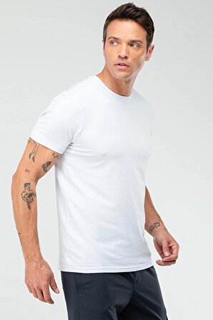 Beyaz Regular Fit Pamuklu O Yaka Kısa Kol Basic Erkek Tişört XF1708