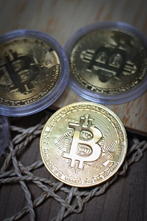 Bitcoin Madeni Hatıra Parası Gold Renk Hediye Sikke Para 1 adet