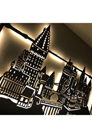 Hogwarts Figürü Led Işıklı Tablo Ahşap Duvar Dekorasyonu 50 X 70