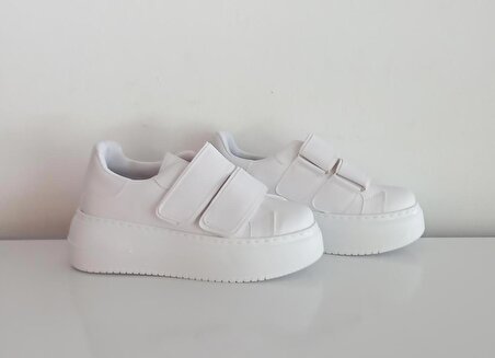 Beyaz Saknuk Çift Bantlı 5 Cm. Topuk Boyu Unisex Sneaker Spor Ayakkabısı 