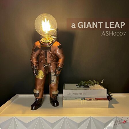 astronot Dekoratif masa lambası, Aydınlatma ve Gece Lambası salon ofis Abajur ampul lambader