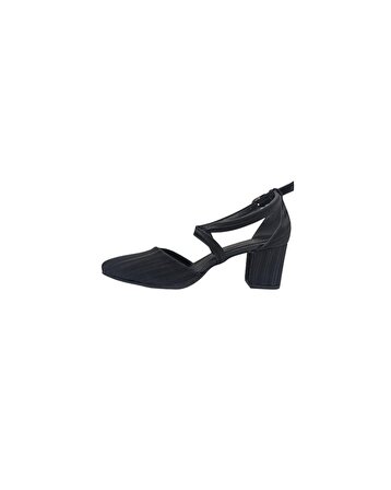 Pandora Kadın Parlak Siyah Kalın Topuklu Ayakkabı