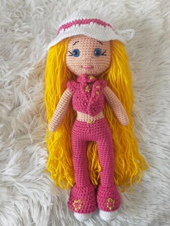 Amigurumi Oyuncak Barbie Bebek