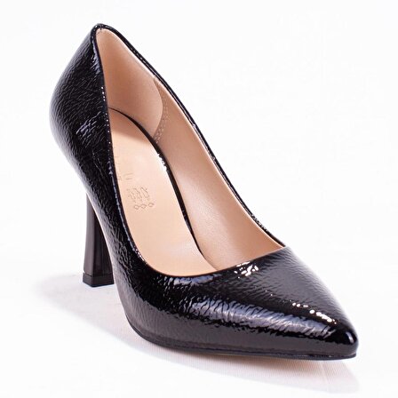 Dagoster DZA07-388451 Siyah Rugan Stiletto Topuklu Kadın Ayakkabı
