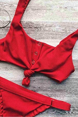 Kırmızı Çıtçıtlı Bikini Üstü Kırmızı