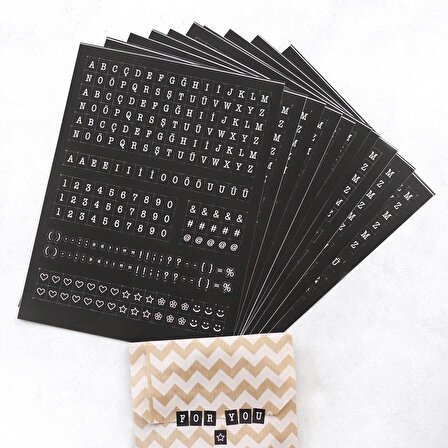 Siyah harf-rakam sticker seti, 8x10 mm  10 sayfa