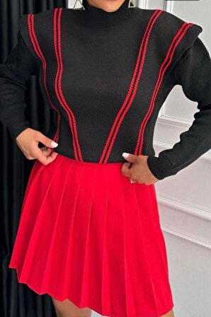 Kadın Siyah Kırmızı Şeritli Omuz Detaylı Triko Kazak