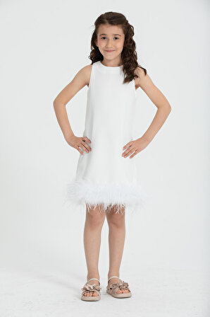 Marguerite Beyaz Kloş Etek Ucu Tüylü Halter Yaka Çocuk Elbise