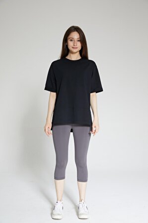 Siyah Kadın Pamuklu Yırtmaçlı Oversize  T-shirt - Nors