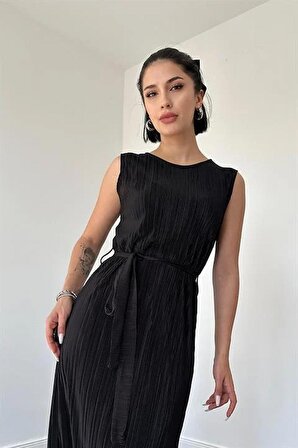 Piliseli Sıfır Kol Elbise - Siyah