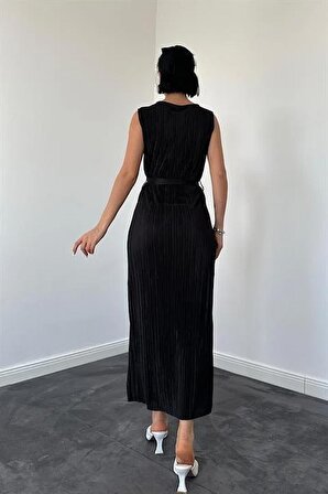 Piliseli Sıfır Kol Elbise - Siyah