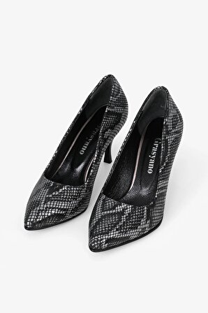 Hakiki Deri Siyah Yılan Desenli Yumuşak Çok Konforlu Özel El Yapımı 7,5 cm Zarif Stiletto Ayakkabı