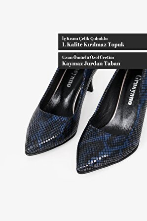 Hakiki Deri Siyah Yılan Desenli Yumuşak Çok Konforlu Özel El Yapımı 7,5 cm Zarif Stiletto Ayakkabı