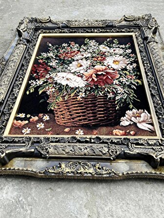 Sepetteki Çiçek Adlı İran Tebriz Halı Tablo 97x77cm - Duvar Halı Kilim Tablo