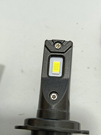 R8 3570 Serisi H7 LED Xenon Kablosuz Far Ampulü