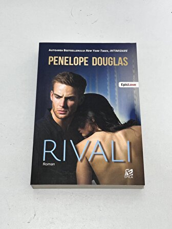 Rivali - Penelope Douglas Kitap (Romence)