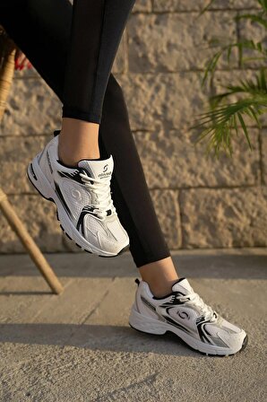 Tomiross Garantili Kadın Beyaz Siyah Günlük Rahat Sneaker Ayakkabı INF-3756