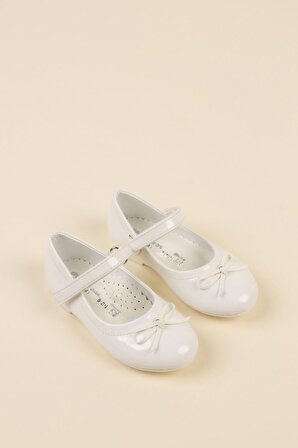 Bıyık Fiyonk Beyaz  Bebe Ayakkabı