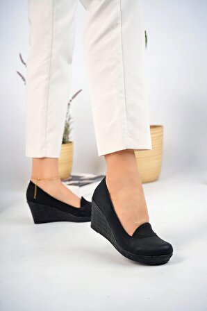 Dolgu Taban Dilli Model Siyah Kot Ayakkabı