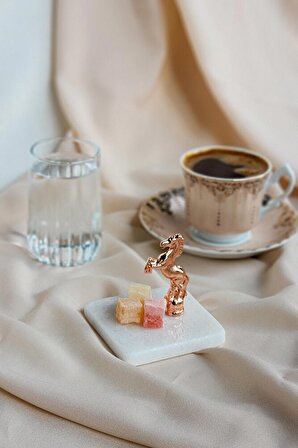 Rose Damat Kahvesi Seti: Fincan + Su Bardağı + At Figürlü Mermer Lokumluk