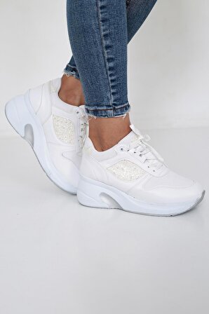 Kadın Beyaz Renk Taşlı Gizli Topuk Rahat Kalıp Bağcıklı Sneaker Ayakkabı LDY-392