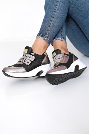 Kadın Siyah-Platin Renk Taşlı Gizli Topuk Rahat Kalıp Cırtlı Sneaker Ayakkabı LDY-398
